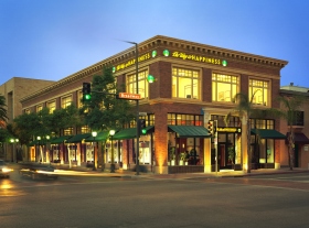 La Fondazione della Via della Felicità di Glendale, California.